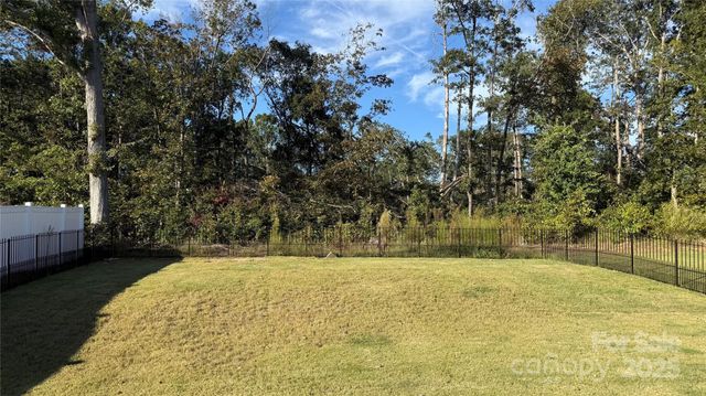 1131 Staghorn Avenue, Lyman, SC 29365