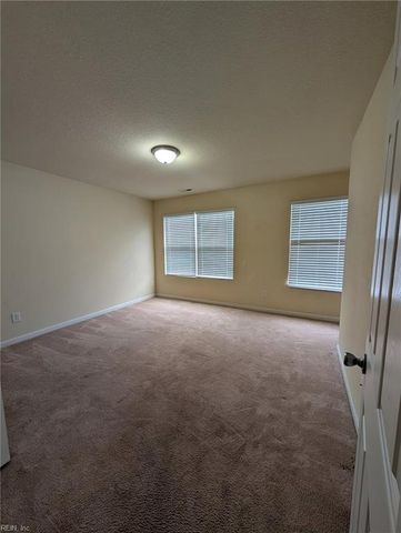 205 Gee ST, Portsmouth, VA 23702