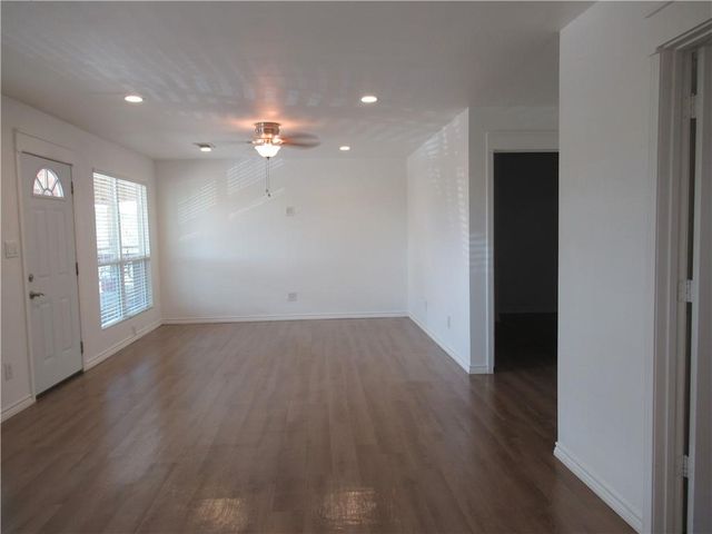 10620 D Deer Canyon RD D, Jonestown, TX 78645