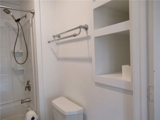 10620 D Deer Canyon RD D, Jonestown, TX 78645