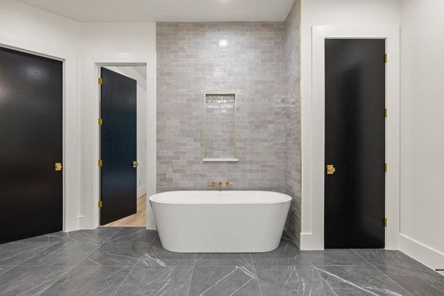 2904 Maravillas LOOP, Austin, TX 78735