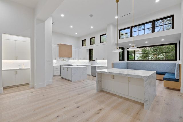 2904 Maravillas LOOP, Austin, TX 78735