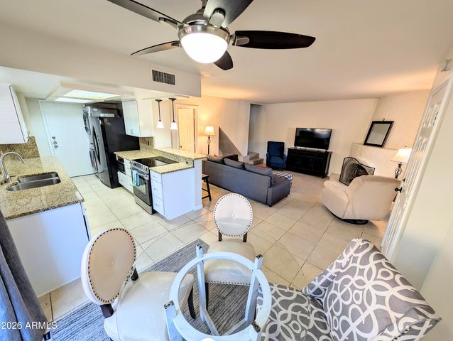 10421 N 11TH Street N 3, Phoenix, AZ 85020