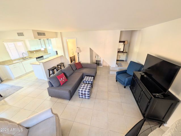 10421 N 11TH Street N 3, Phoenix, AZ 85020