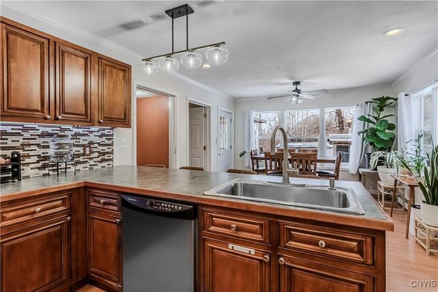 9846 Hazard Road, Marcy, NY 13403