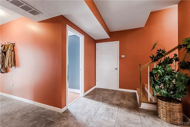 9846 Hazard Road, Marcy, NY 13403