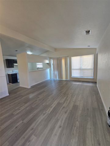 1451 Brook Meadow Circle, Lancaster, TX 75134
