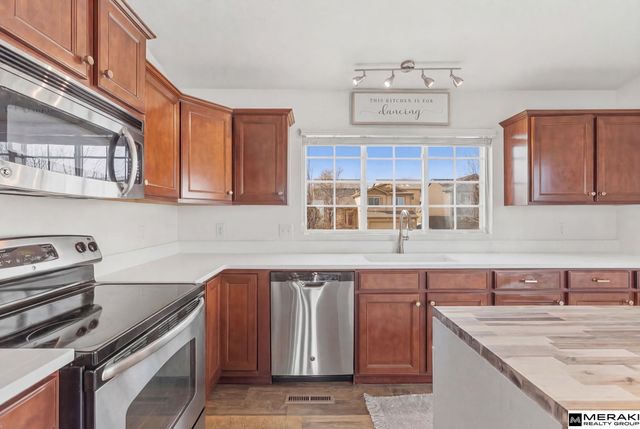 14210 Vane Street, Omaha, NE 68142