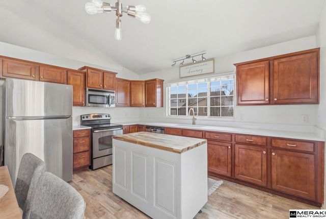 14210 Vane Street, Omaha, NE 68142