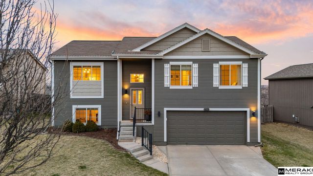 14210 Vane Street, Omaha, NE 68142