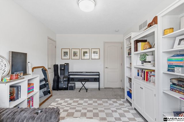 14210 Vane Street, Omaha, NE 68142