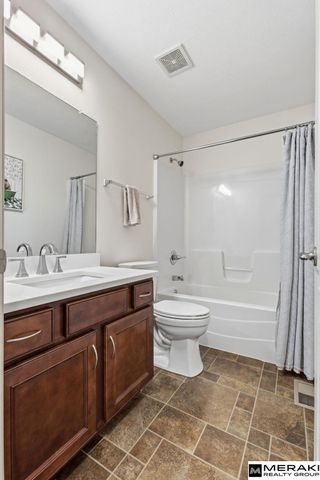 14210 Vane Street, Omaha, NE 68142