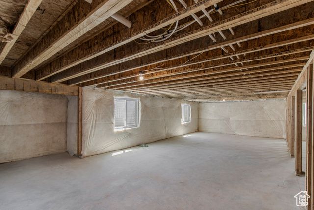 208 E 610 N, Providence, UT 84332