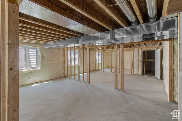 208 E 610 N, Providence, UT 84332