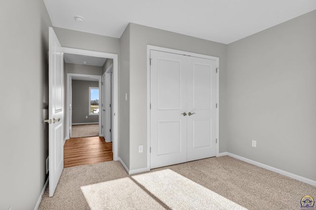 727 Teresa Ct, Carbondale, KS 66414