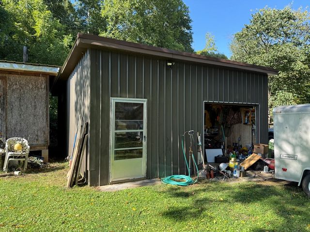 110 Fisher Street, Andrews, NC 28901