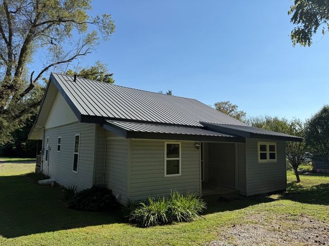 110 Fisher Street, Andrews, NC 28901