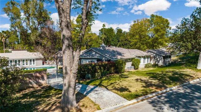 7455 Jola Drive, Riverside, CA 92506
