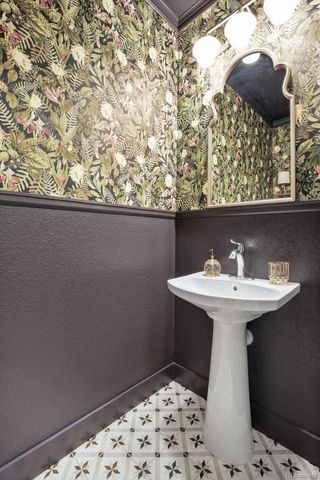 9252 Star Streak Circle, Littleton, CO 80125