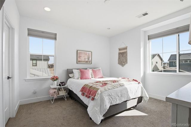 9252 Star Streak Circle, Littleton, CO 80125