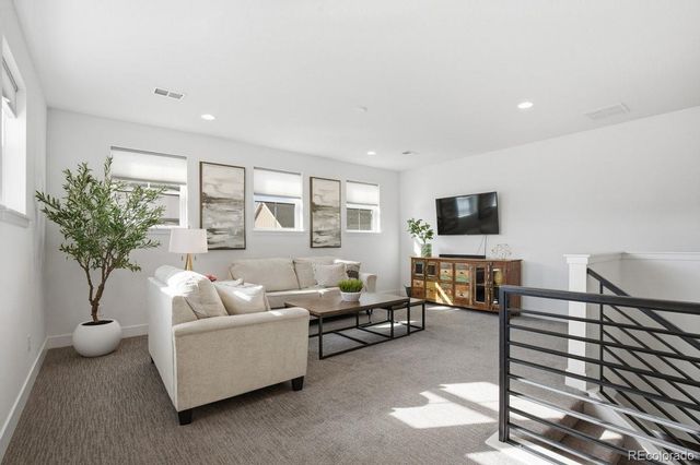 9252 Star Streak Circle, Littleton, CO 80125