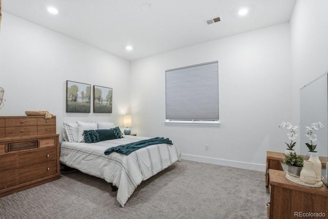 9252 Star Streak Circle, Littleton, CO 80125