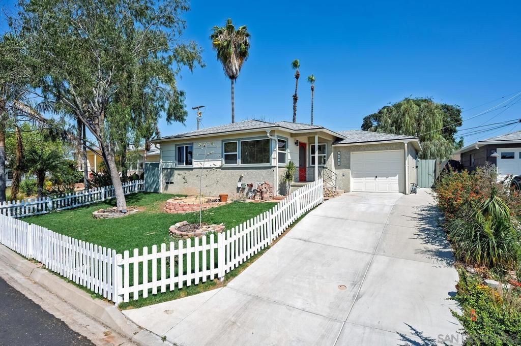 4635 Mataro Dr, San Diego, CA 92115