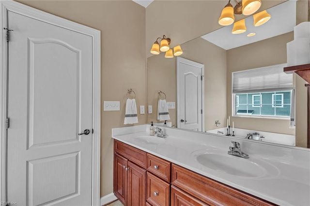 2100 Piedmont RD, Suffolk, VA 23435