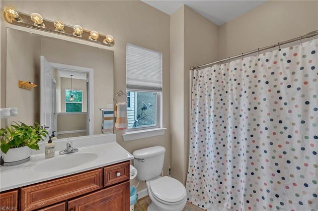 2100 Piedmont RD, Suffolk, VA 23435