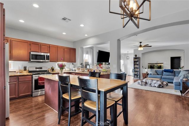 9301 Creosote, Hesperia, CA 92344
