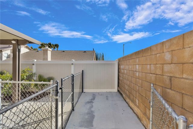 9301 Creosote, Hesperia, CA 92344