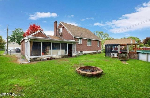 241 Sixteenth Street, Schenectady, NY 12306