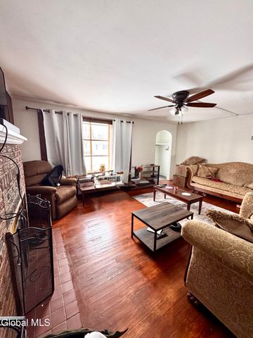 241 Sixteenth Street, Schenectady, NY 12306