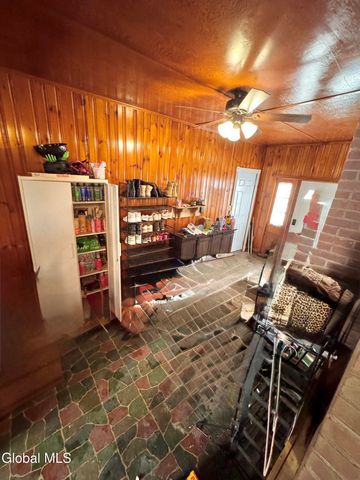 241 Sixteenth Street, Schenectady, NY 12306