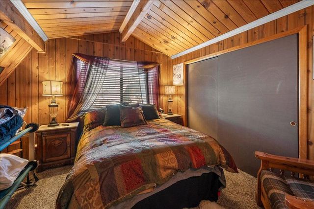 1123 W Aeroplane Boulevard, Big Bear, CA 92314