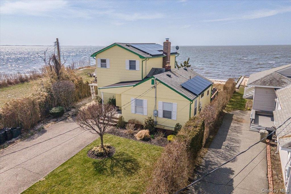 2 Shore Road, East Patchogue, NY 11772