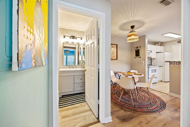 100 Kensington Blvd Apt 821, Bluffton, SC 29910