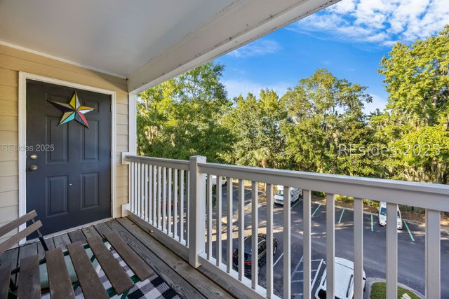 100 Kensington Blvd Apt 821, Bluffton, SC 29910