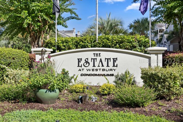 100 Kensington Blvd Apt 821, Bluffton, SC 29910