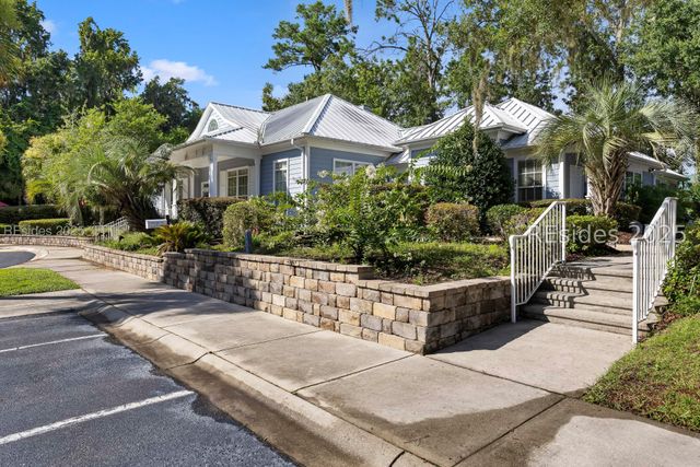 100 Kensington Blvd Apt 821, Bluffton, SC 29910