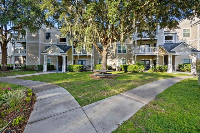 100 Kensington Blvd Apt 821, Bluffton, SC 29910