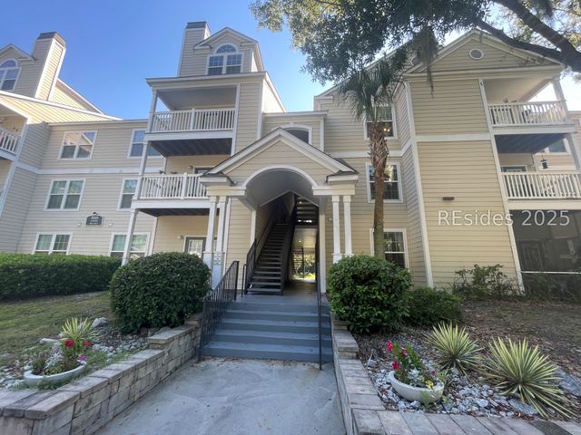 100 Kensington Blvd Apt 821, Bluffton, SC 29910