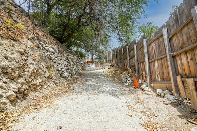 12047 Kagel Canyon Road, Sylmar, CA 91342