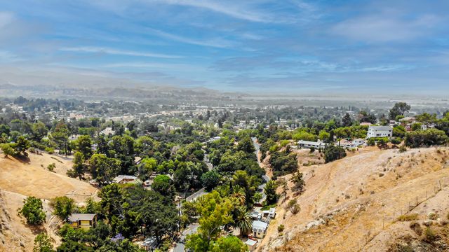 12047 Kagel Canyon Road, Sylmar, CA 91342