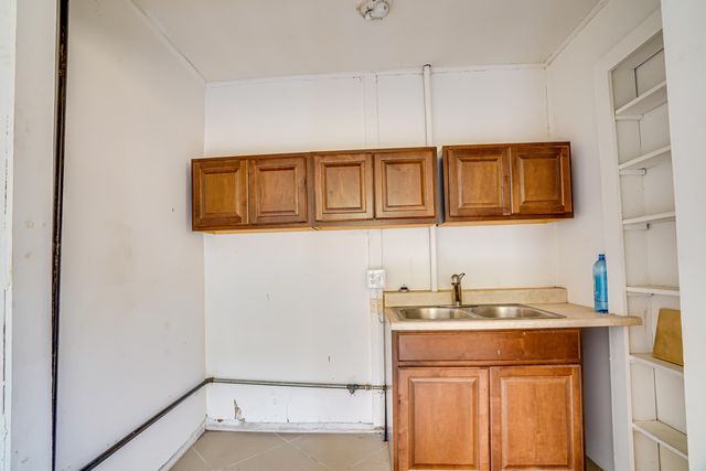 12047 Kagel Canyon Road, Sylmar, CA 91342