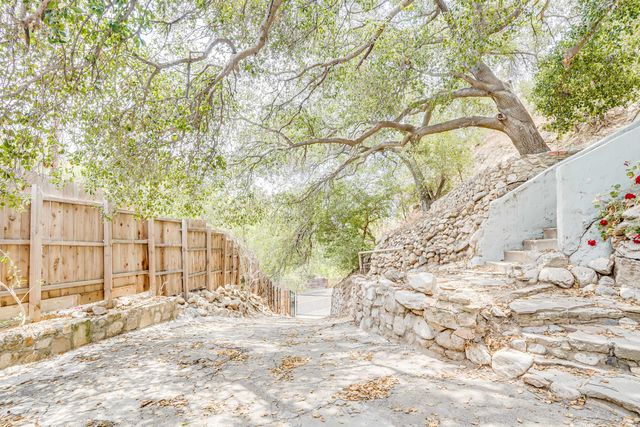 12047 Kagel Canyon Road, Sylmar, CA 91342
