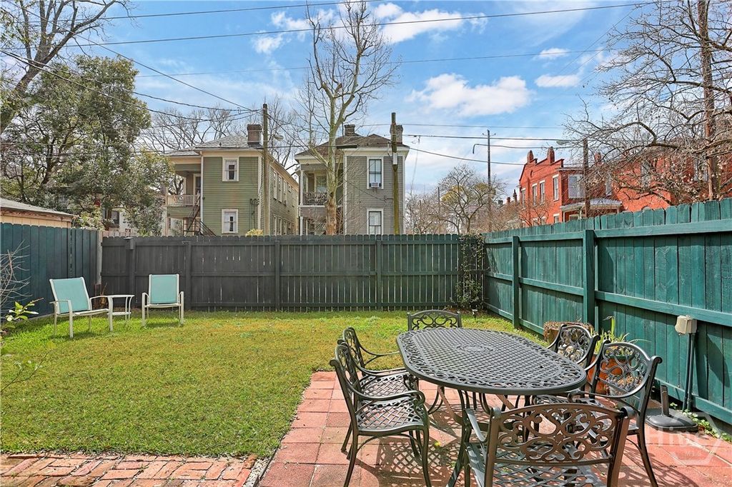 Image 33 of property listing at 501 E Bolton Street, Savannah, GA 31401