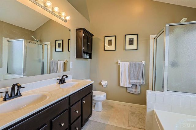 6510 Waverly Park, Hamilton Twp, OH 45152