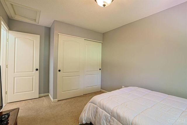 6510 Waverly Park, Hamilton Twp, OH 45152