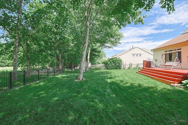 6510 Waverly Park, Hamilton Twp, OH 45152